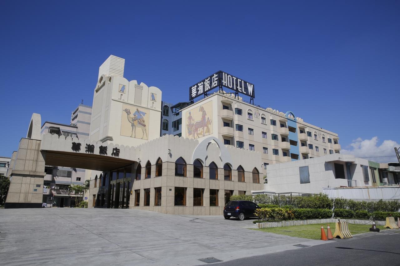 Hotel W Джиан Екстериор снимка